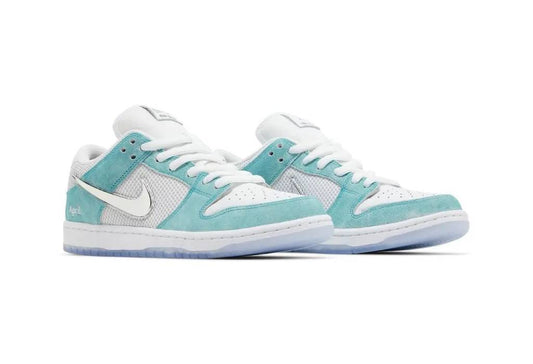 APRIL SKATEBOARDS x Nike SB Dunk Low